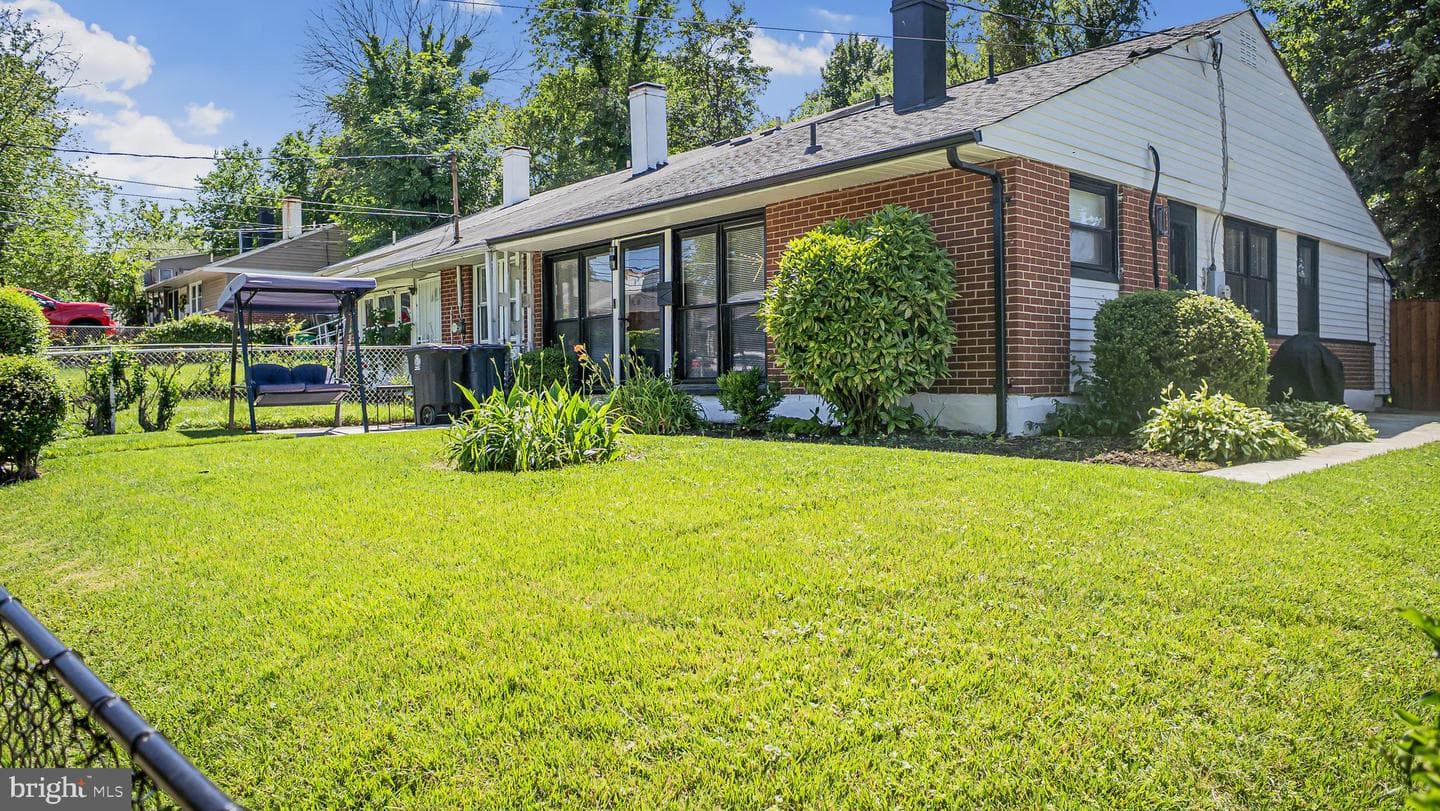 1918 Palmer Park Road, Landover