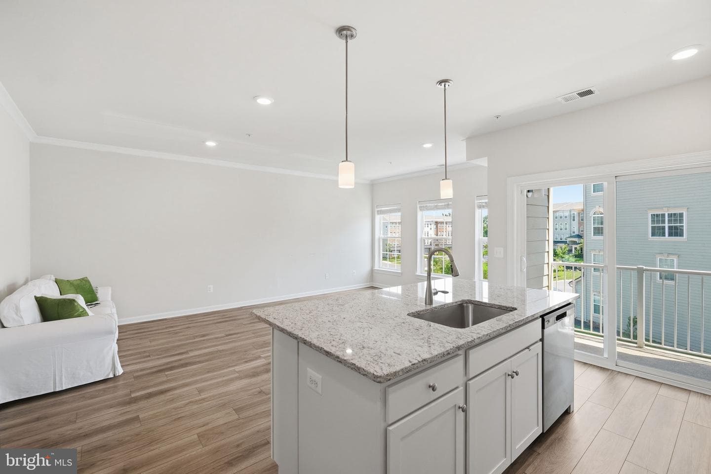 5604 Lanteen Street photo 13