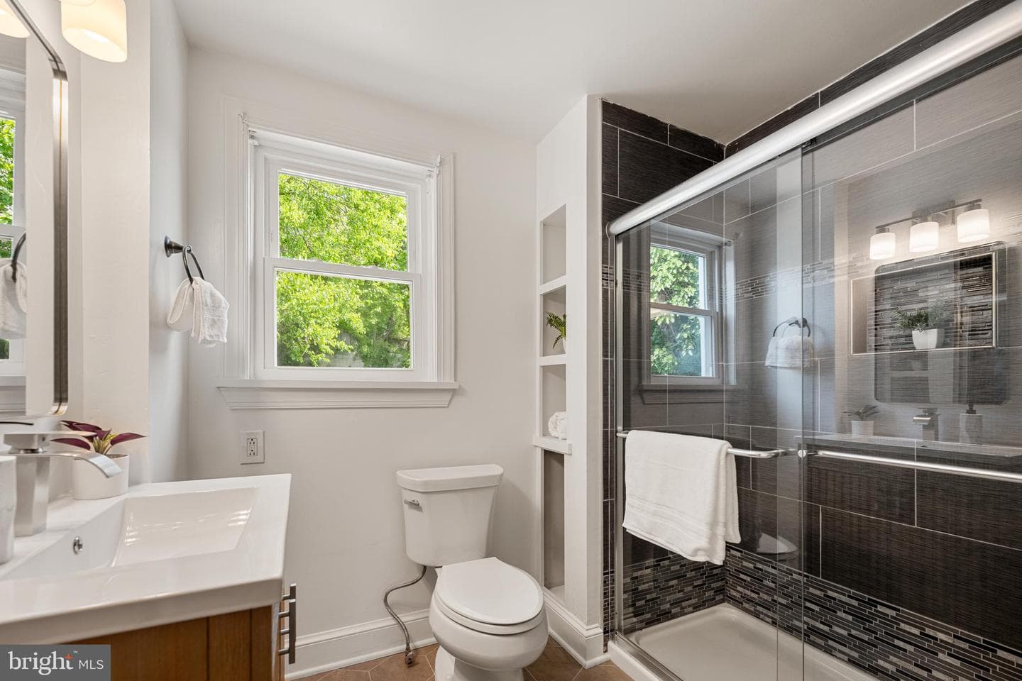 3204 Perry Street photo 13