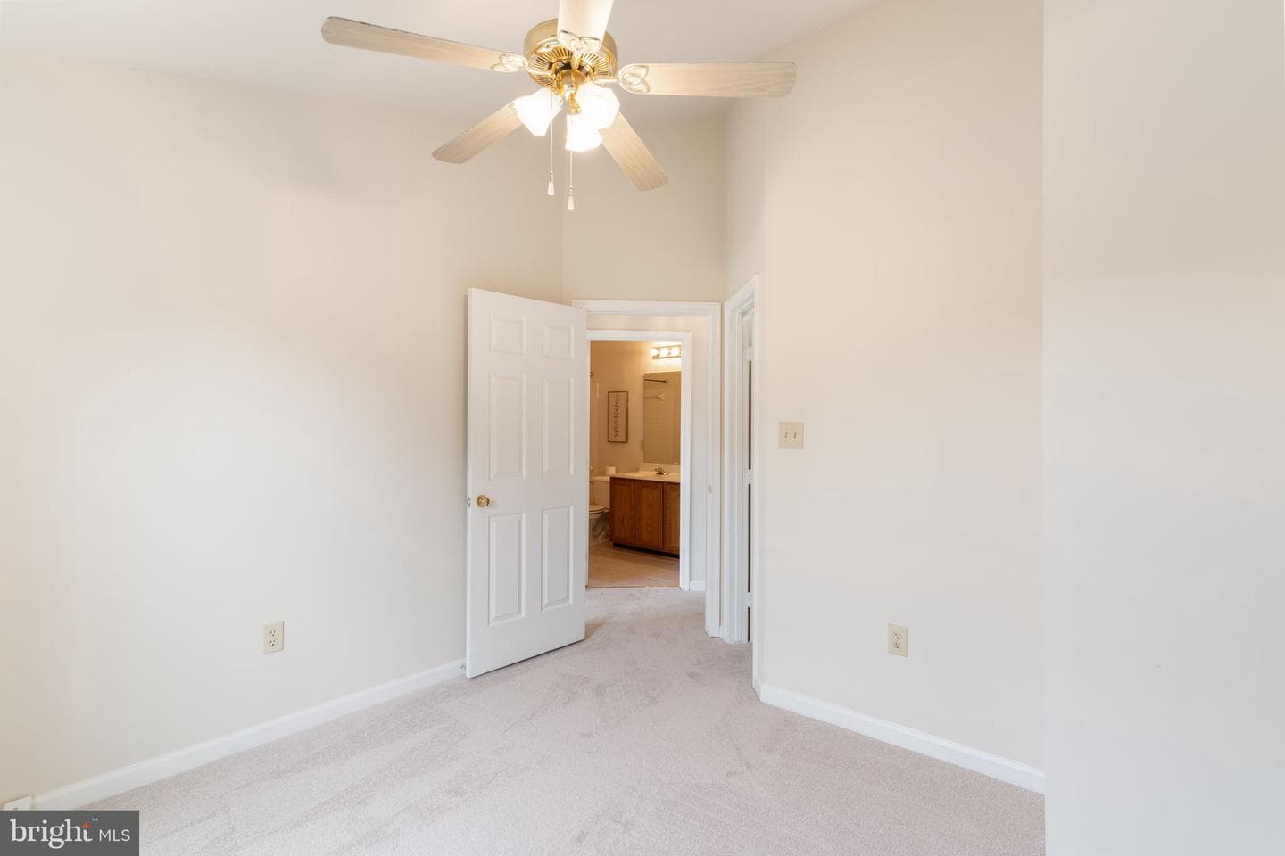 7208 Huckleberry Court photo 19