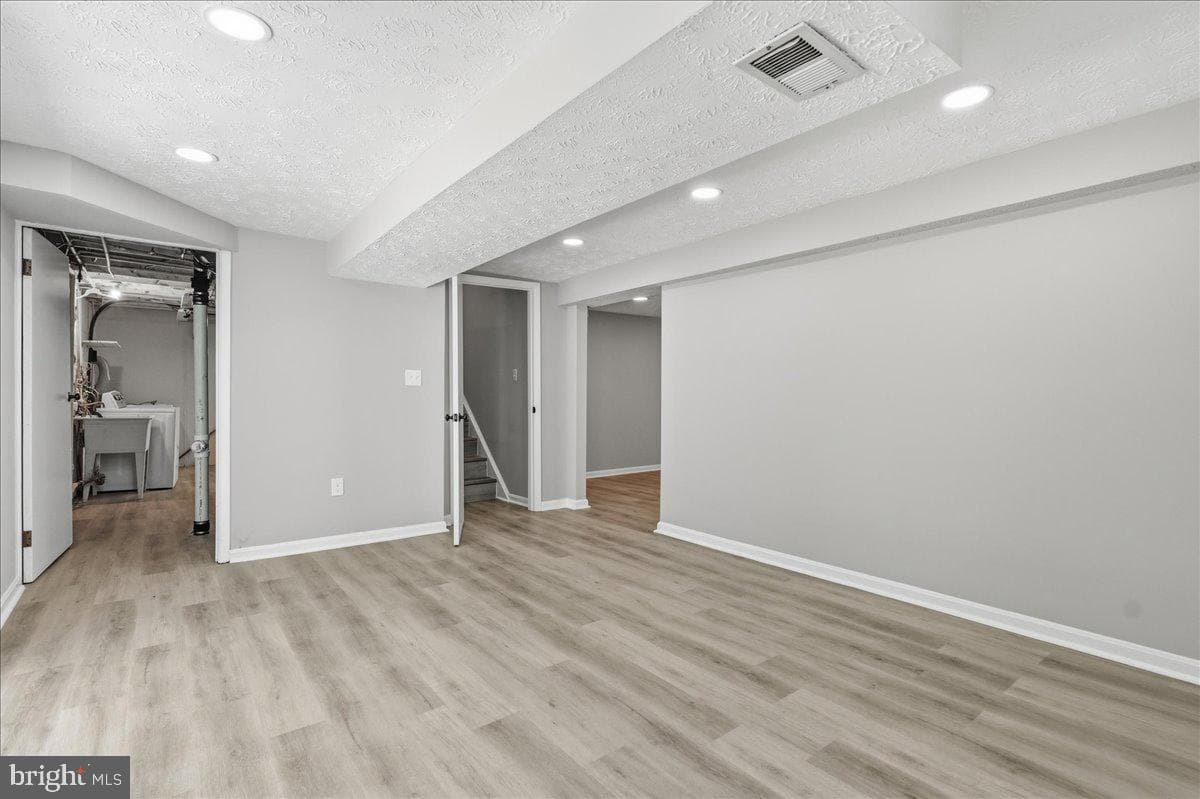 3012 Lumar Drive photo 17
