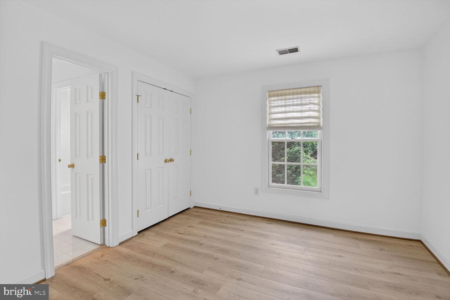 11901 Shakespeare Court photo 37