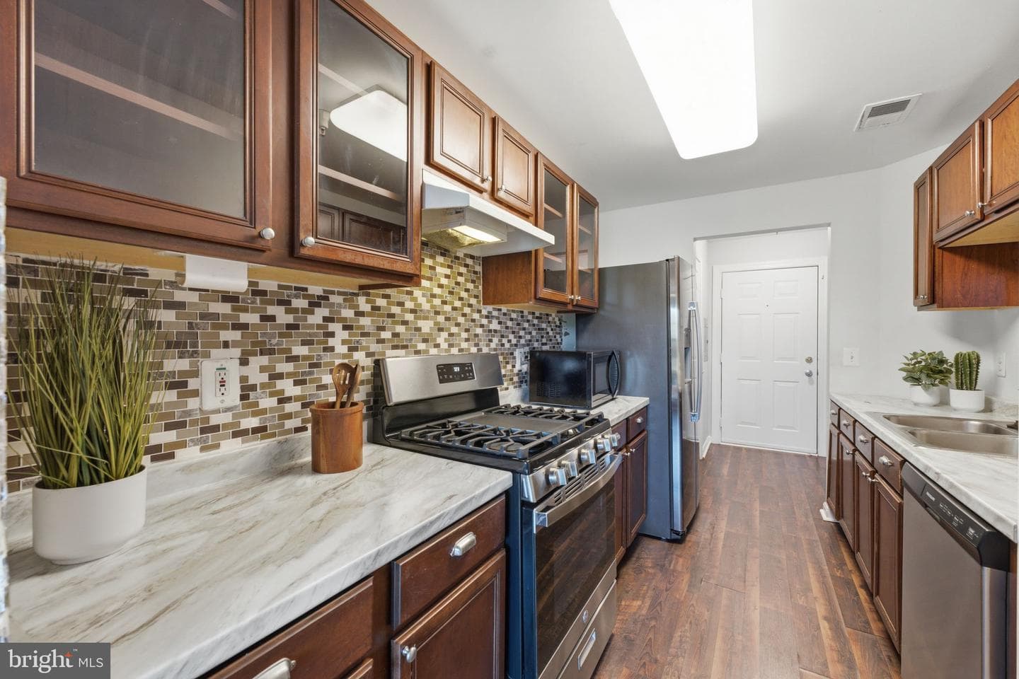 6510 Lake Park Dr # 202 photo 21