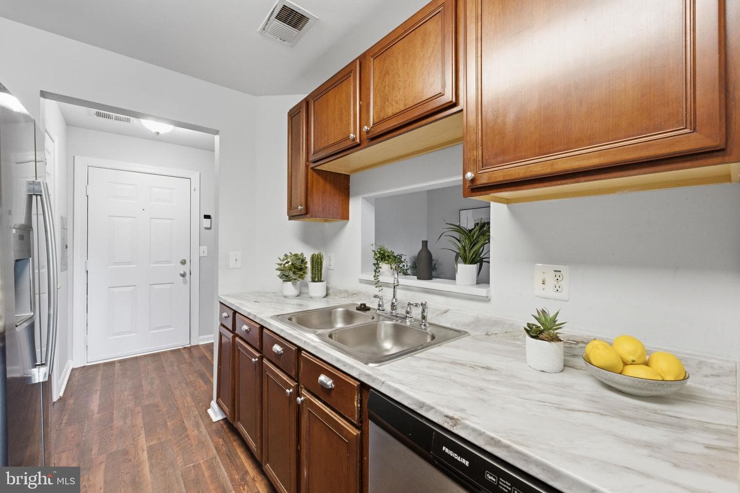 6510 Lake Park Dr # 202 photo 22