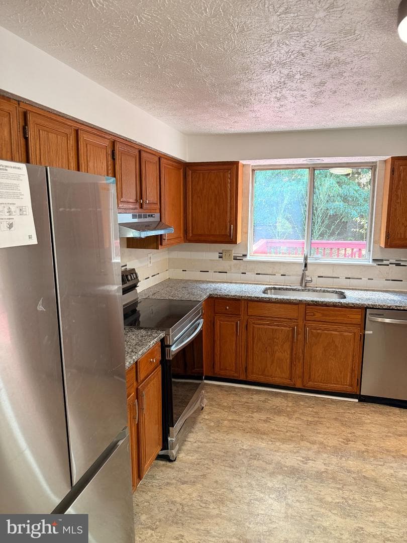 13514 Steeplechase Drive photo 10