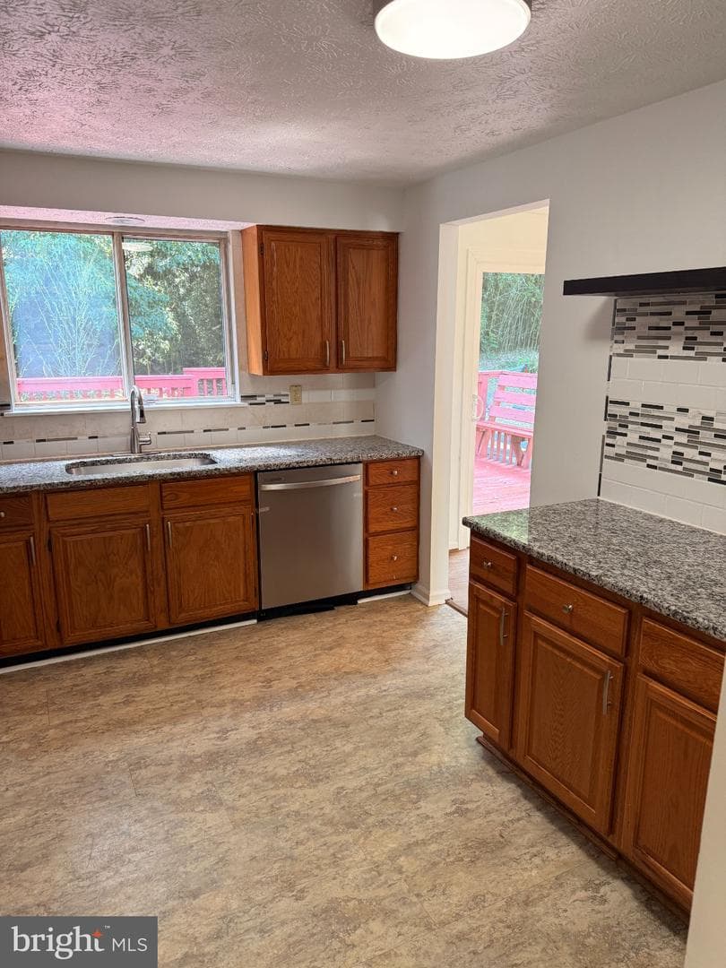 13514 Steeplechase Drive photo 12