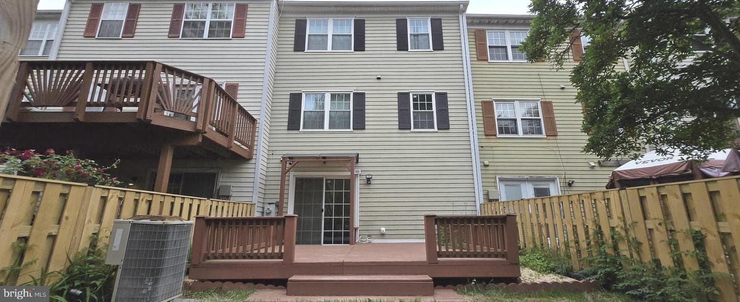 6924 Woodstream Lane, Lanham