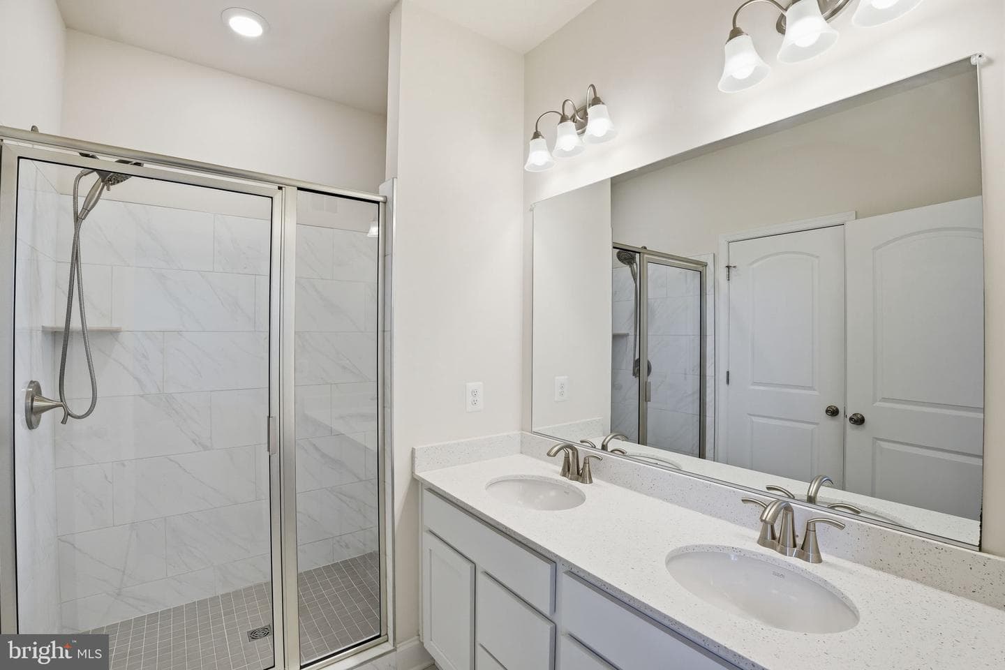 16572 Fife Way photo 13
