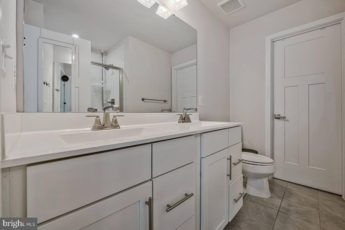 6204 Editors Park Drive photo 22
