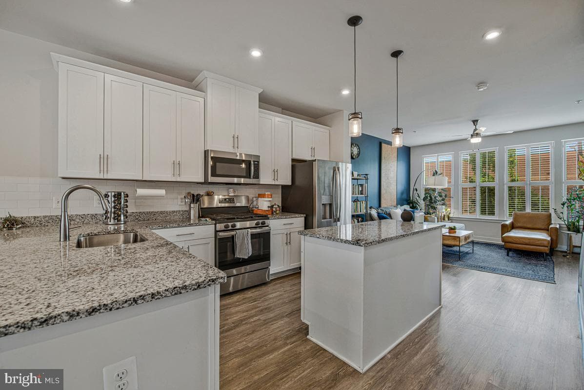 6204 Editors Park Drive photo 5
