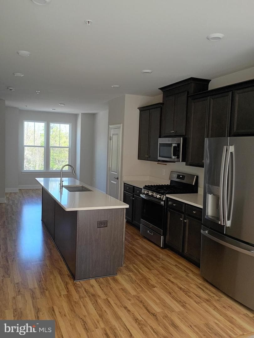 3525 Carnaby Street photo 49