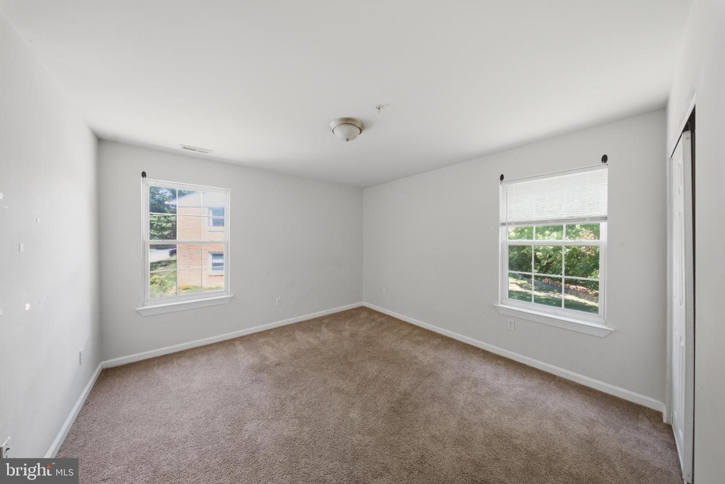 7611 Temple Hill Road photo 18