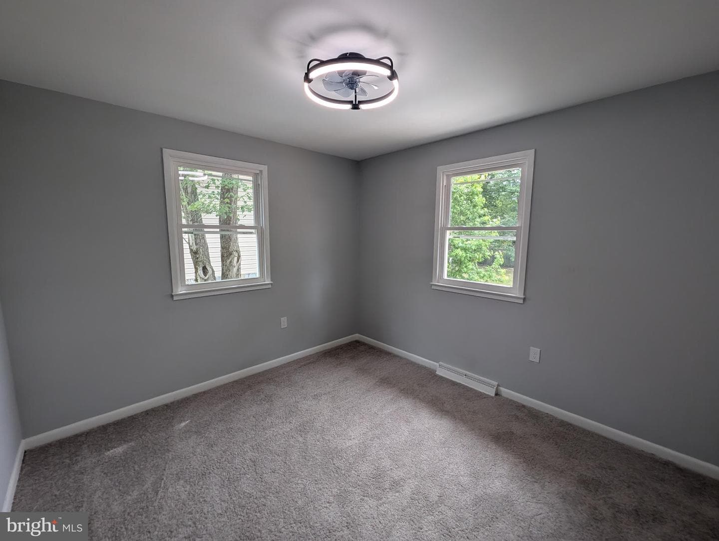 2612 Phelps Avenue photo 17