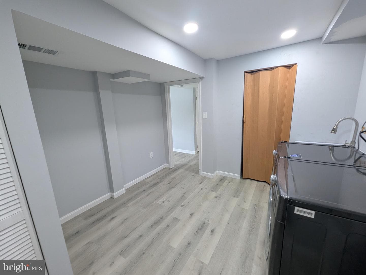 2612 Phelps Avenue photo 23