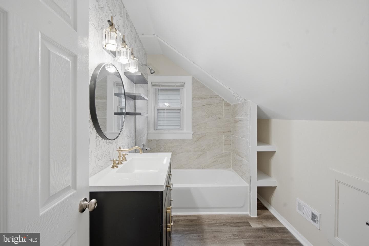 3724 35th Street photo 20