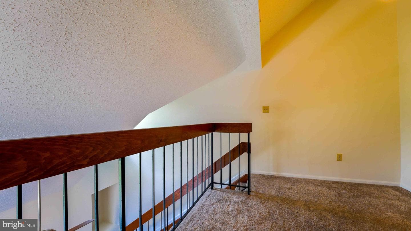 14109 William Street #16-B photo 10
