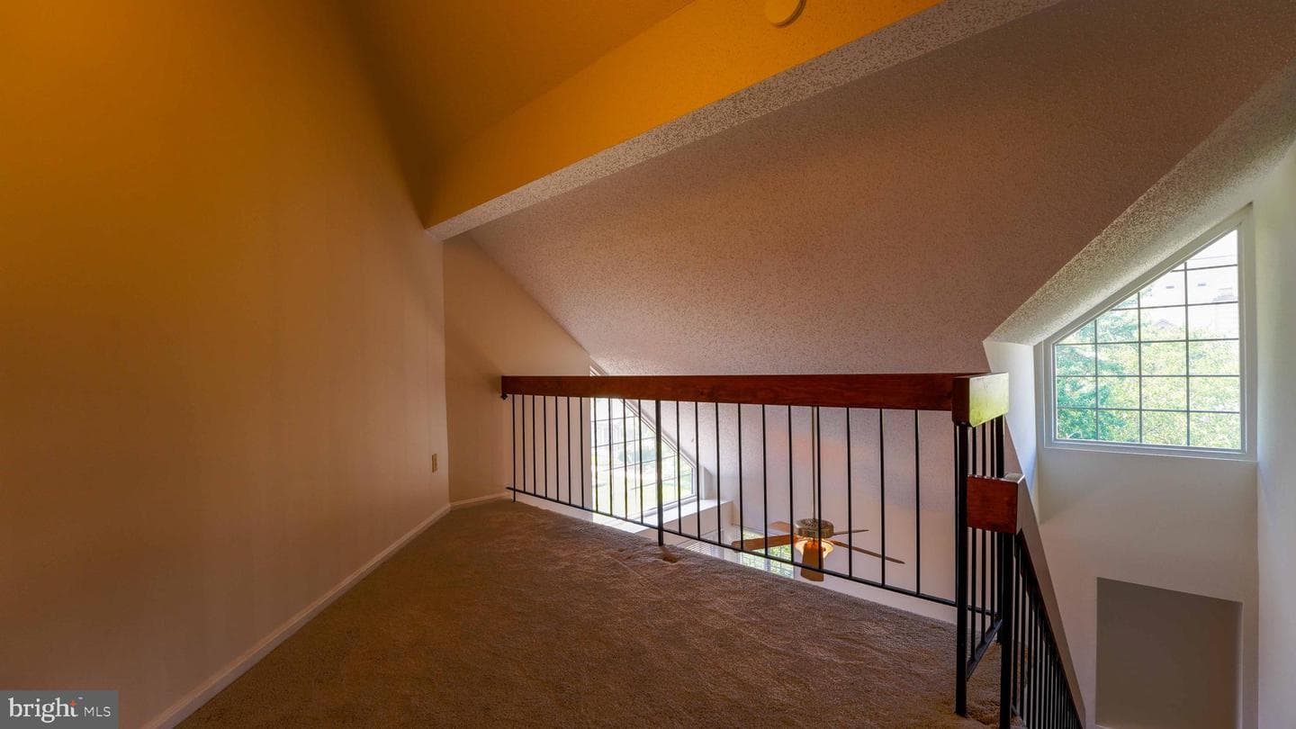 14109 William Street #16-B photo 11