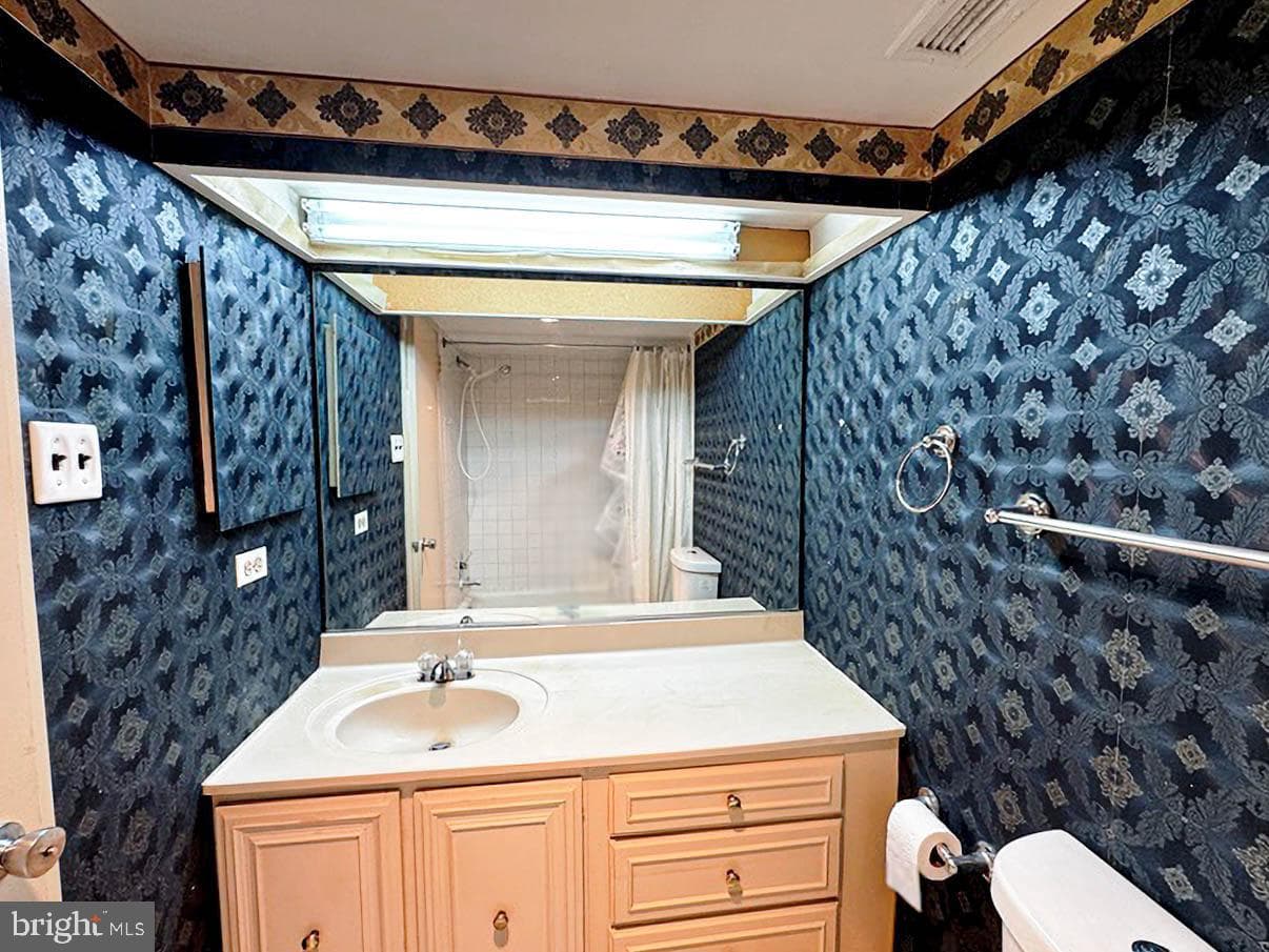 6100 Westchester Park Drive #1517 photo 10