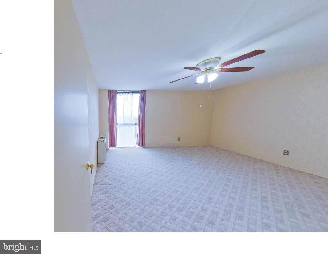 6100 Westchester Park Drive #1517 photo 12