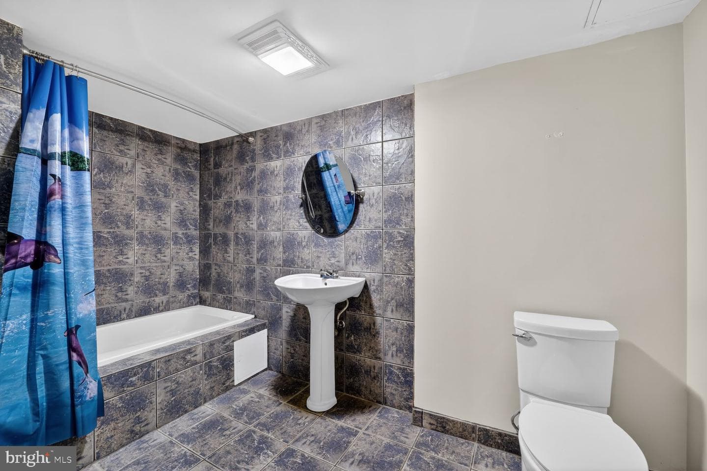 7712 Blue Point Avenue photo 34