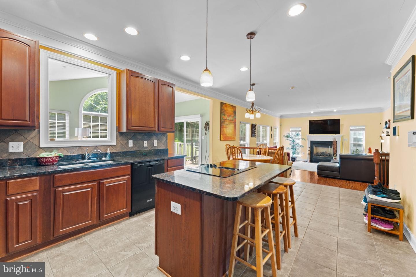 6309 Johensu Drive photo 10