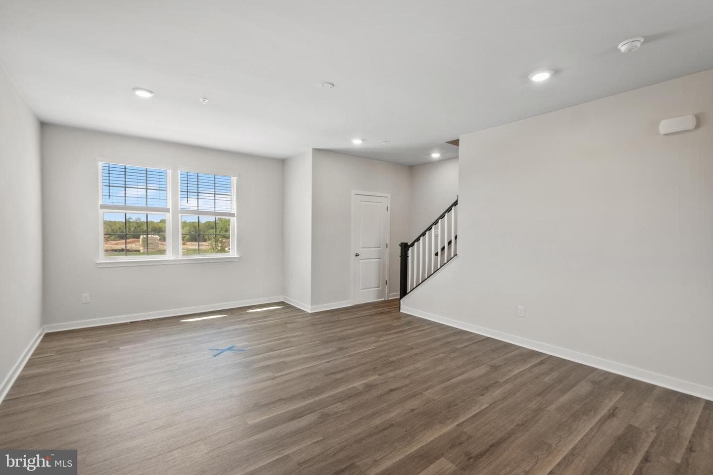 7537 Silver Thread Way photo 16