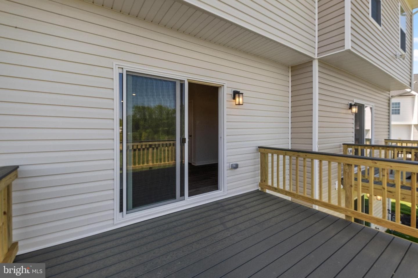 7537 Silver Thread Way photo 24