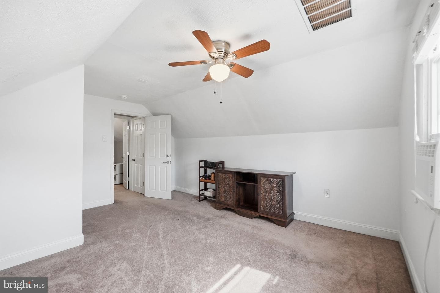 715 Opus Avenue photo 19
