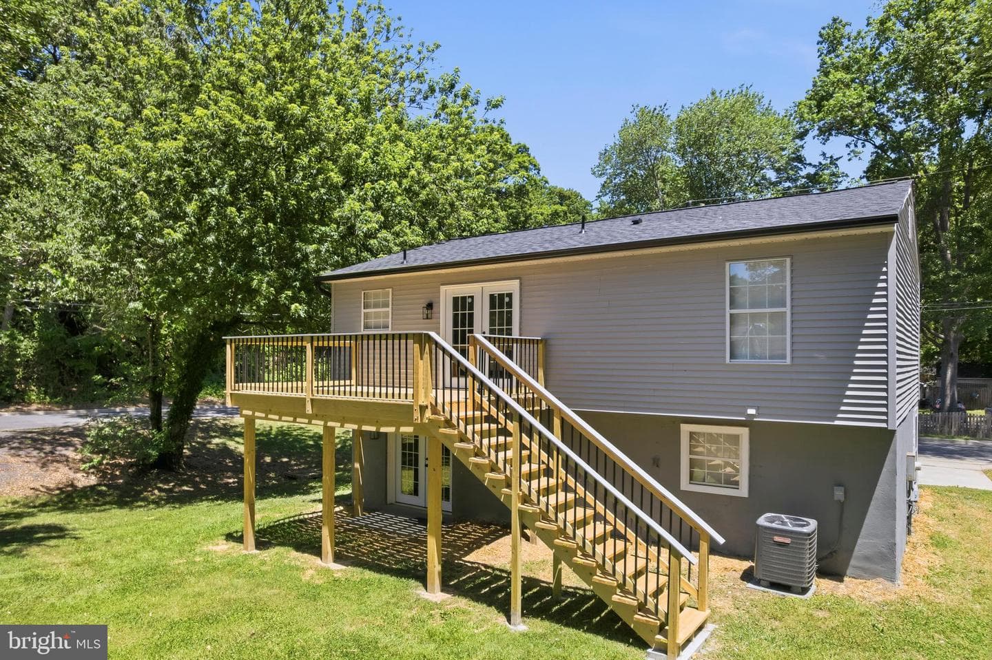 5303 Cumberland Street photo 52