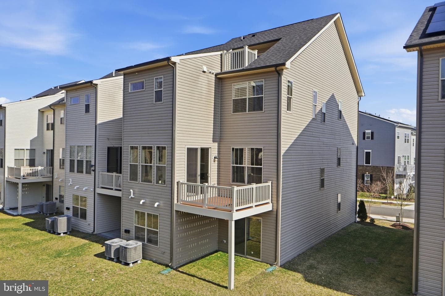 16428 Fife Way photo 50