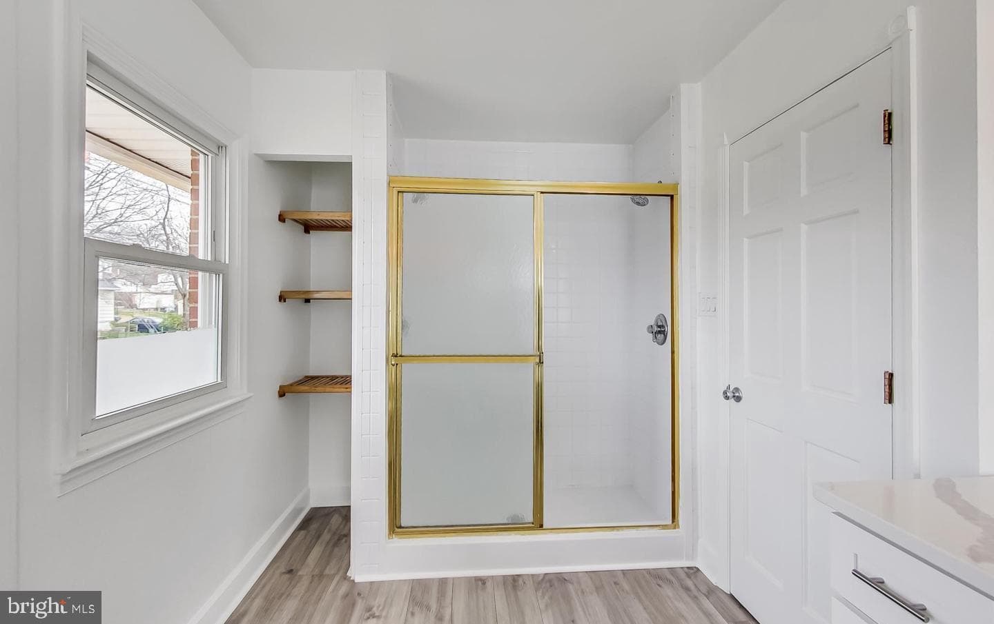 5923 Berwyn Road photo 20