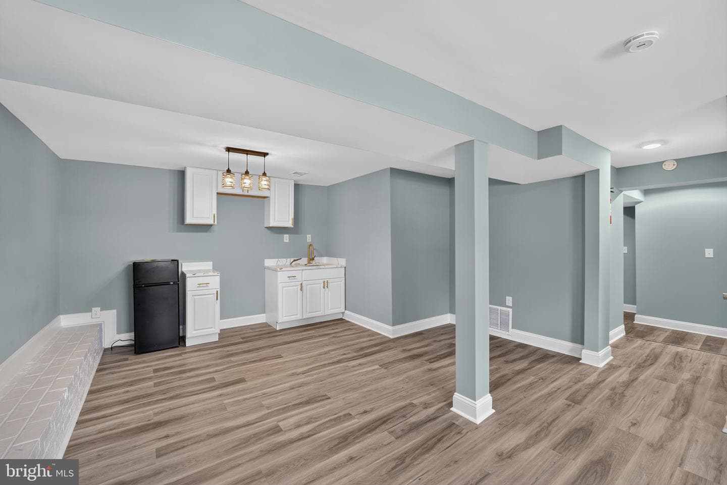 4203 John Street photo 14