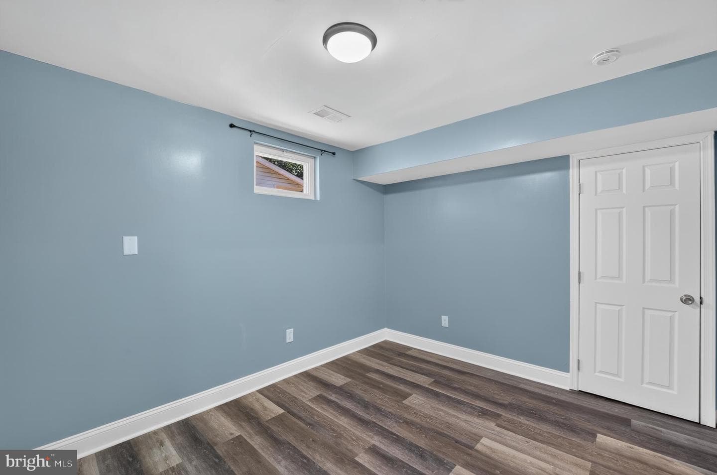 4203 John Street photo 16