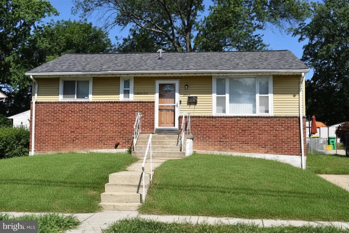 2515 Wintergreen Avenue photo 1