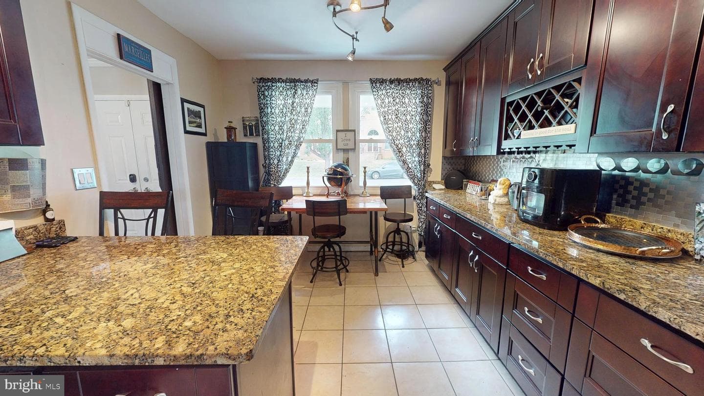 12532 Surrey Circle Drive photo 10