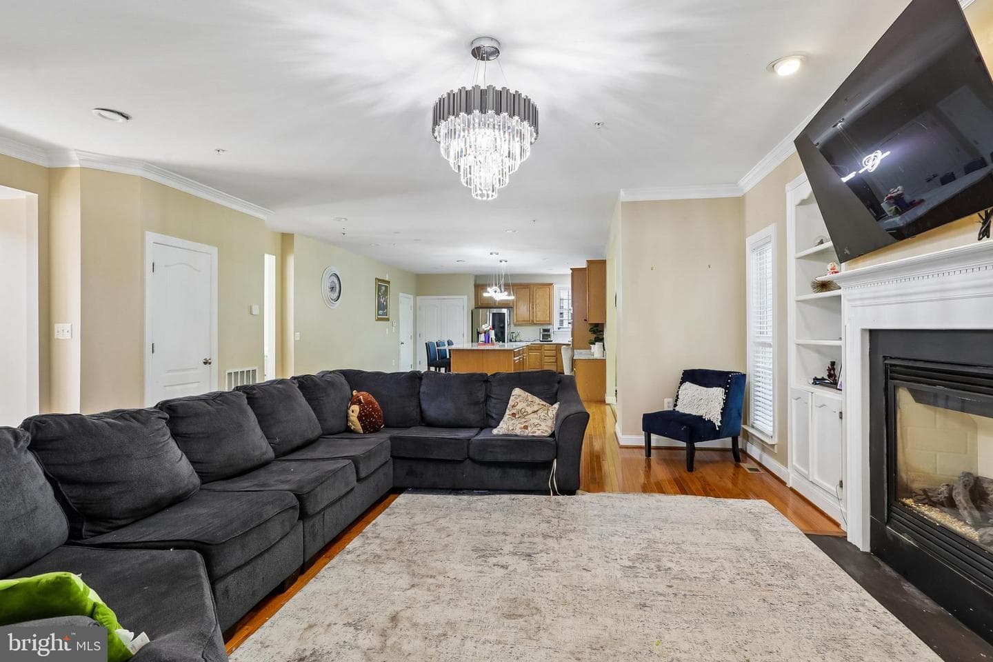 15428 Symondsbury Way photo 8