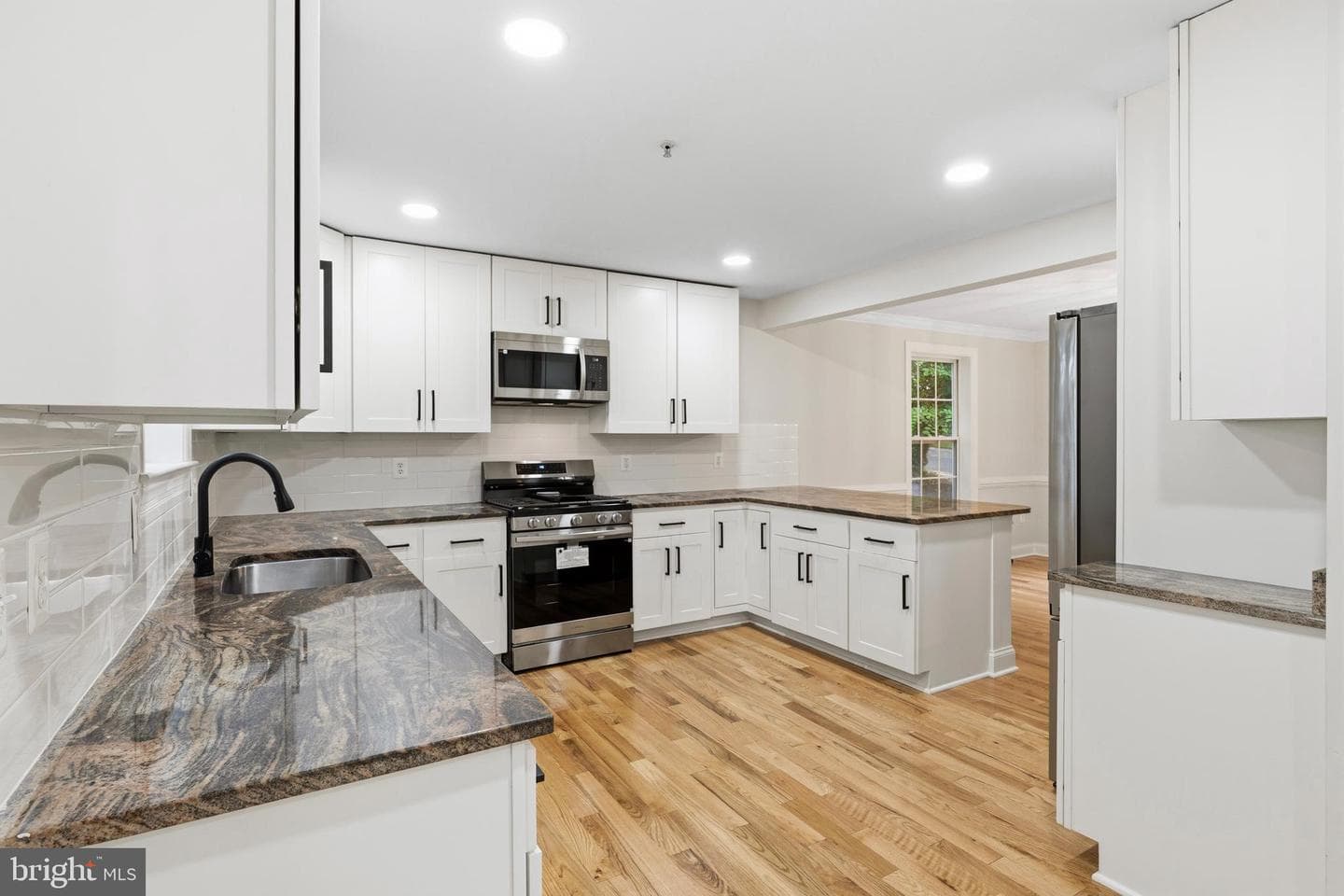 4509 32nd Street photo 18