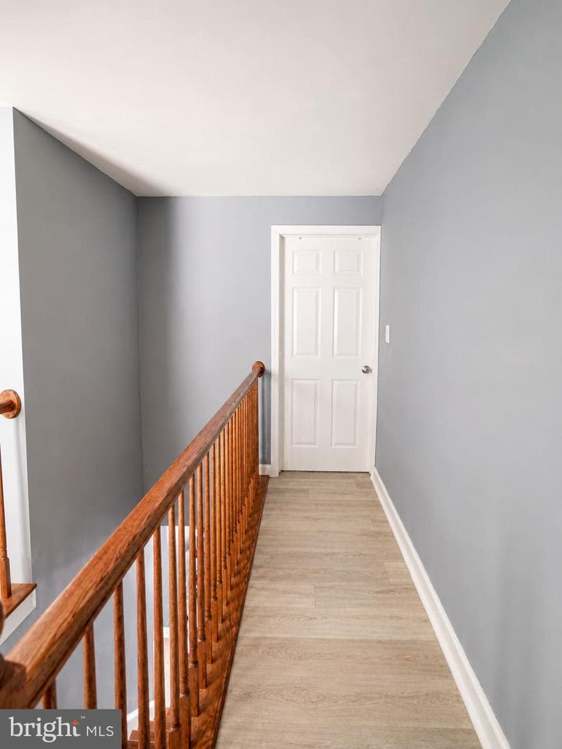 918 Mentor Avenue photo 47