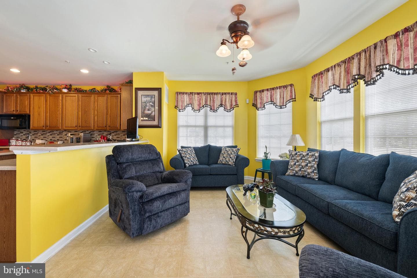 7207 Sudley photo 7
