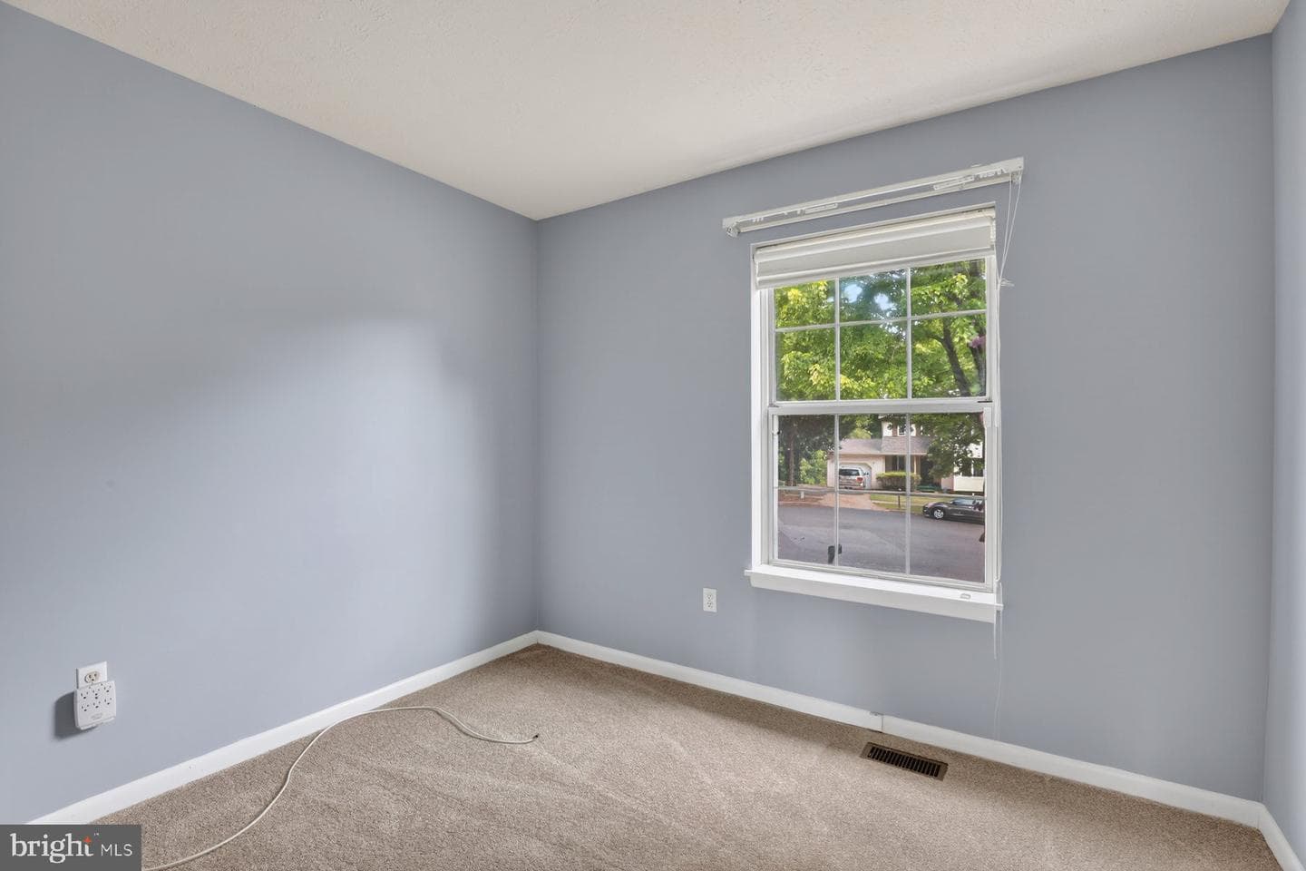 1103 Falconett Court photo 12