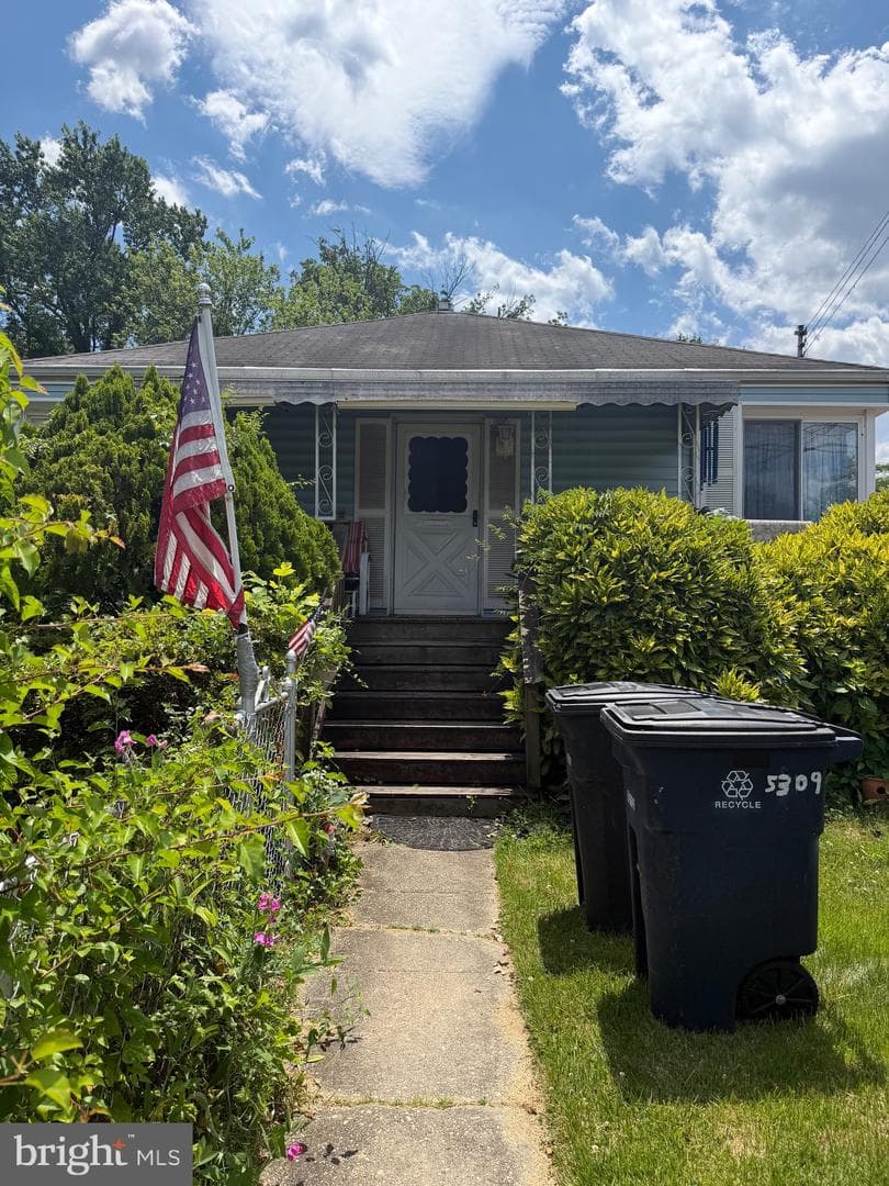 5309 Gallatin Street photo 2