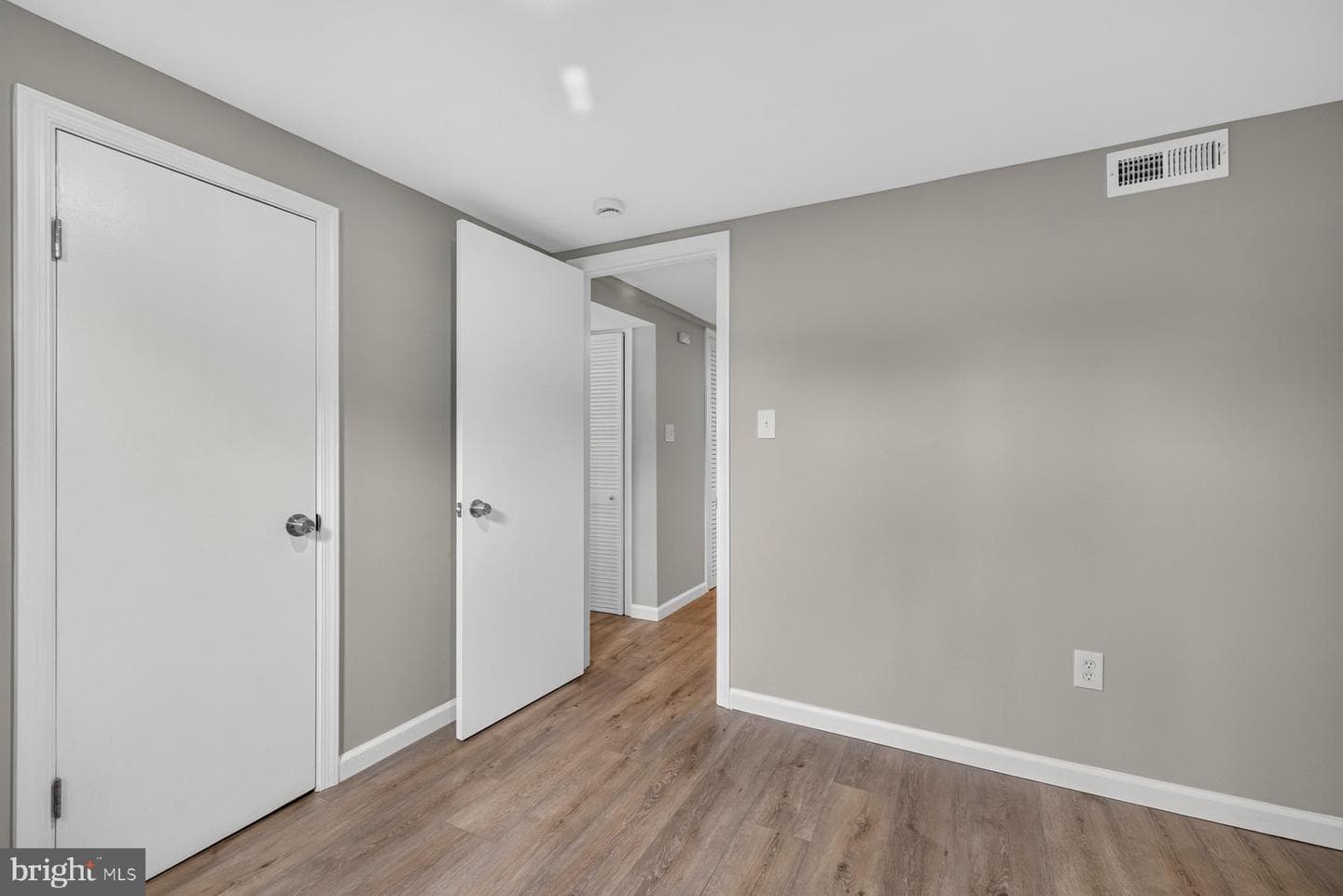 7408 Mason Street photo 31