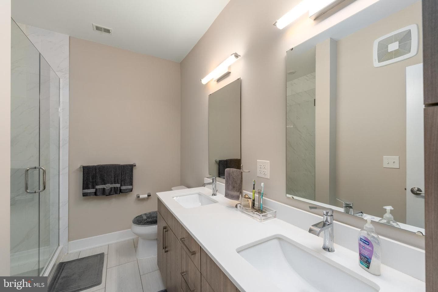 145 Riverhaven Drive #131 photo 13