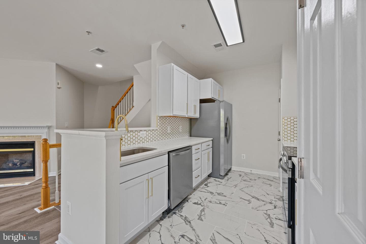 14707 Hampshire Hall Court #204 photo 15