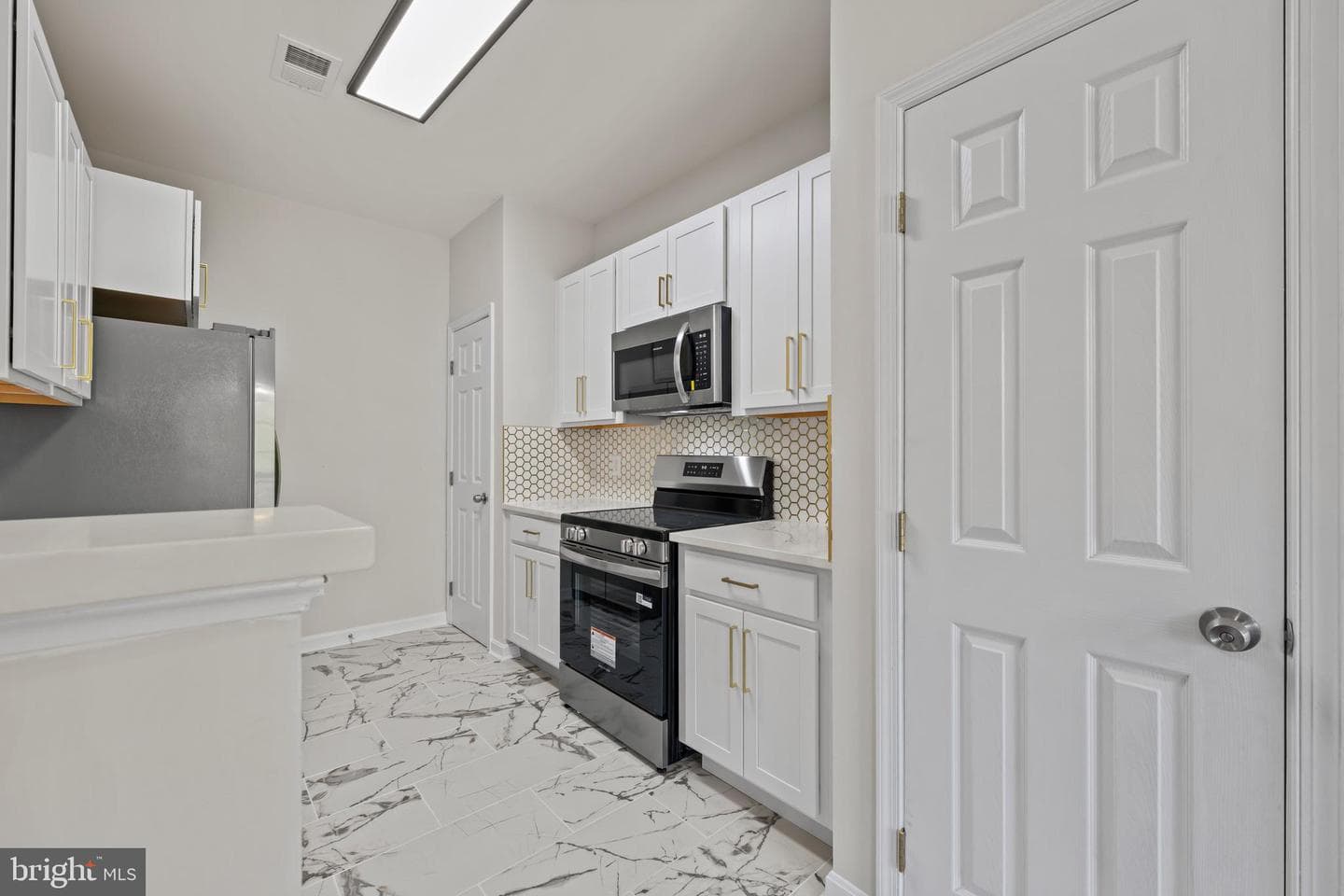 14707 Hampshire Hall Court #204 photo 16
