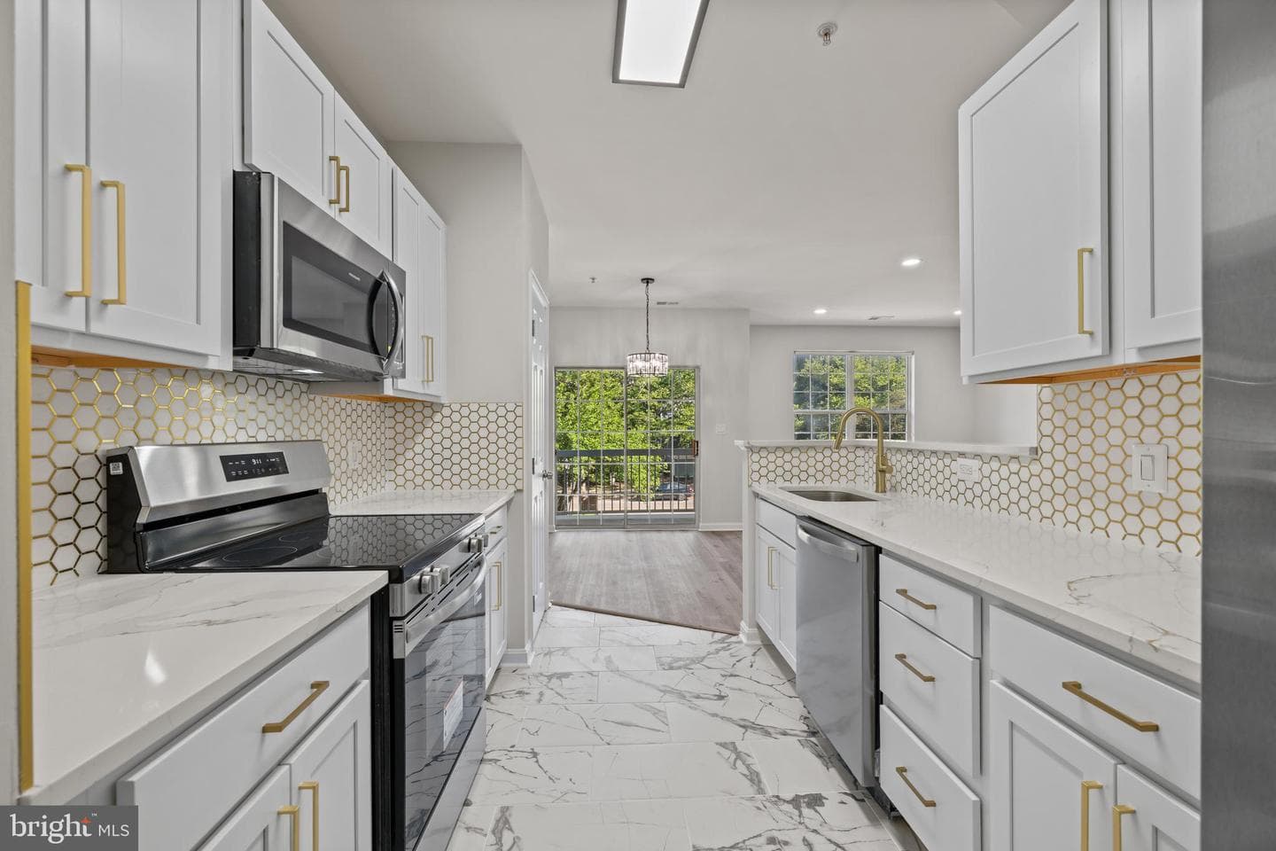 14707 Hampshire Hall Court #204 photo 17