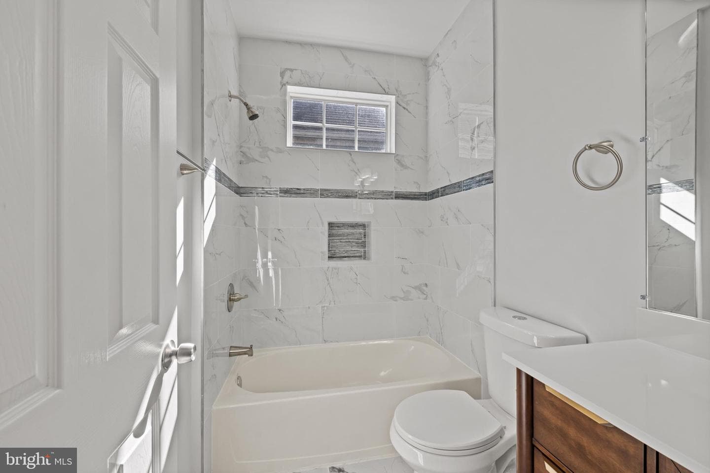 14707 Hampshire Hall Court #204 photo 18