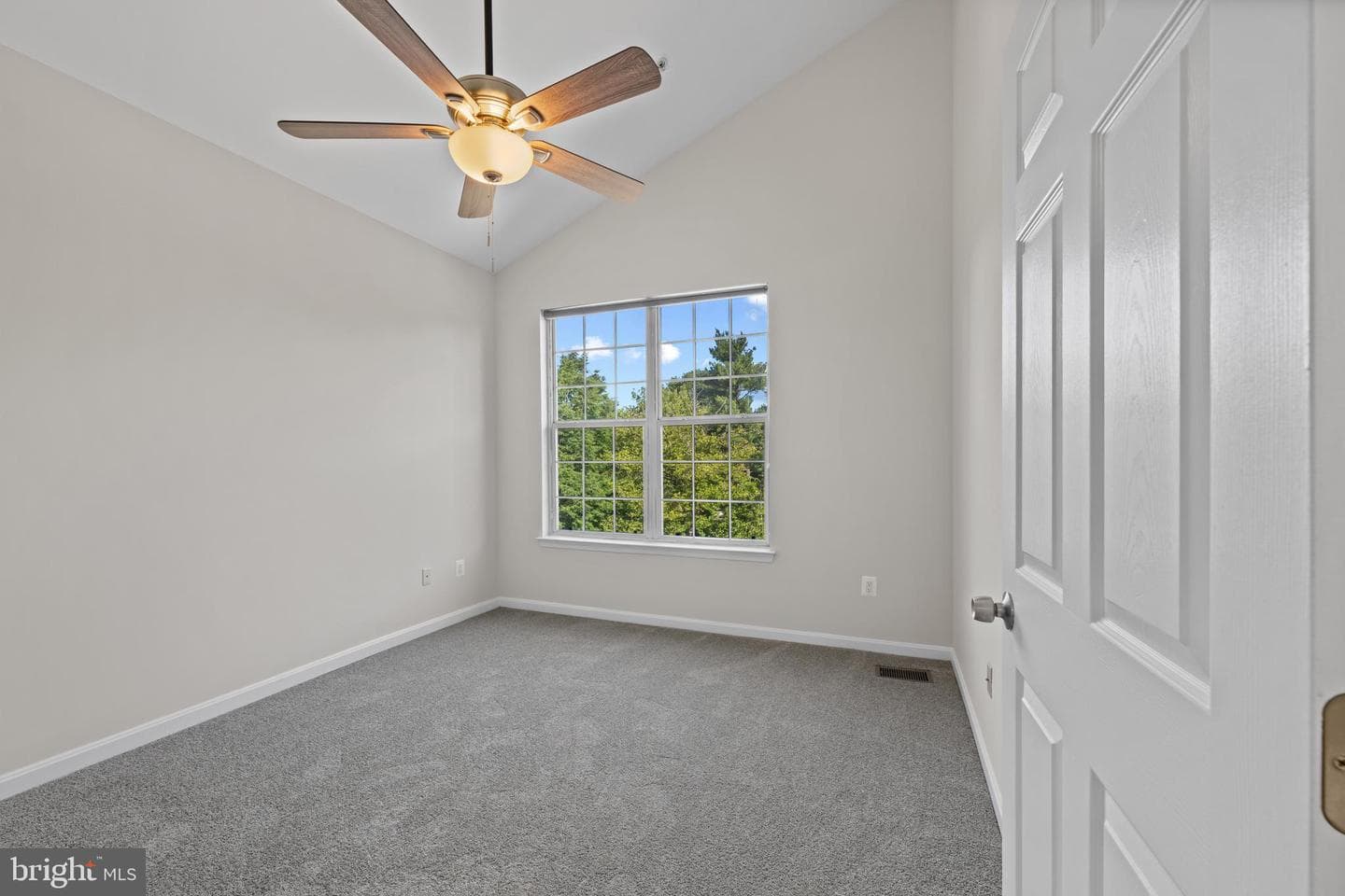 14707 Hampshire Hall Court #204 photo 22