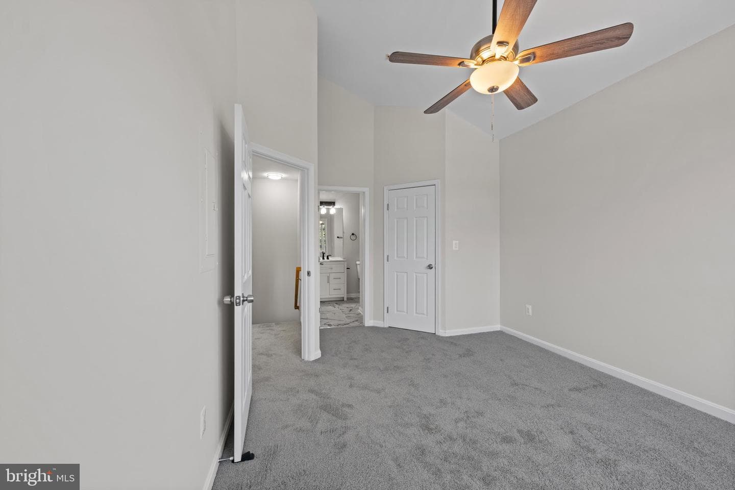 14707 Hampshire Hall Court #204 photo 23