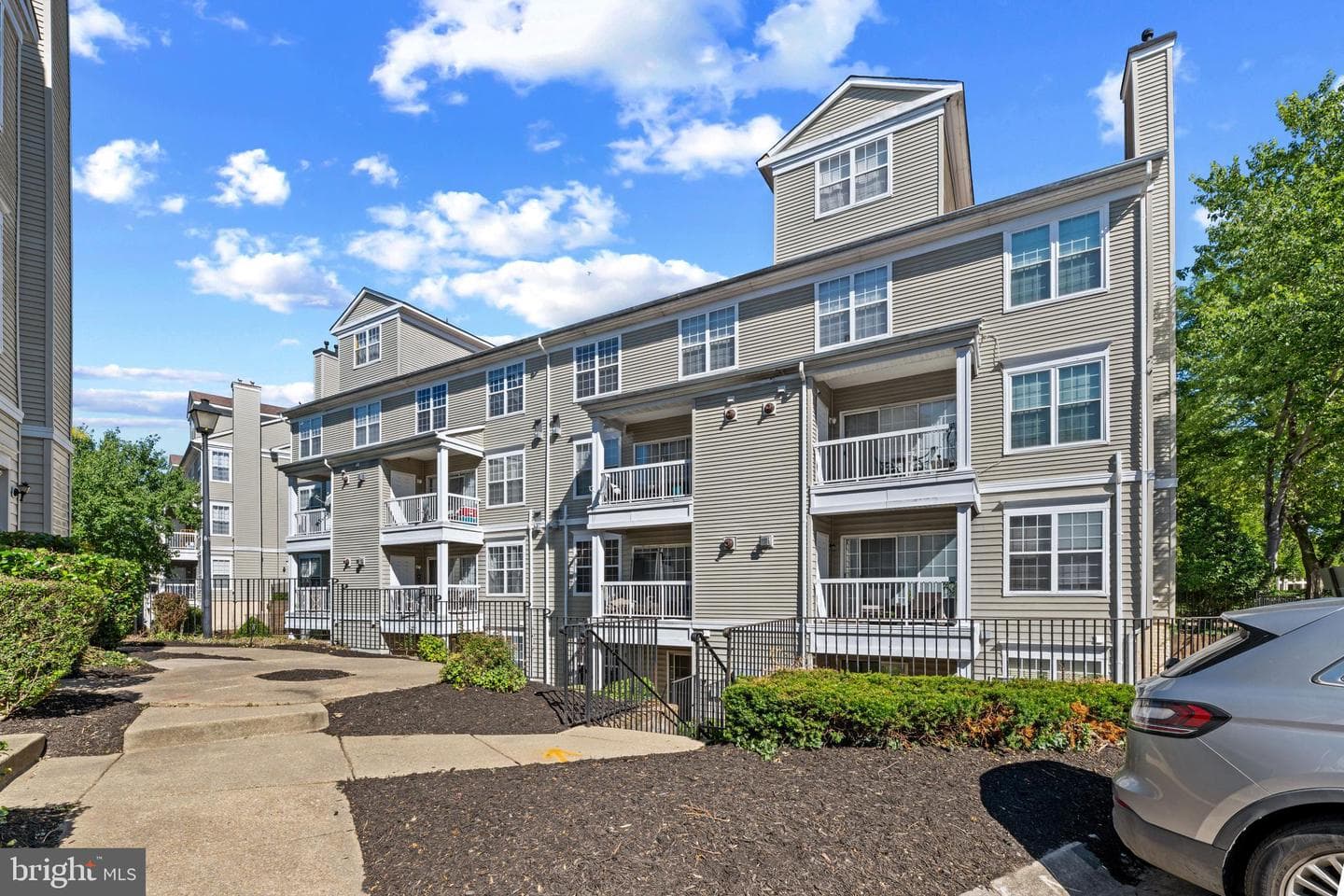 14707 Hampshire Hall Court #204 photo 31